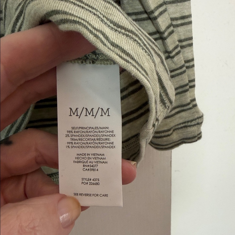 CAbi #4375 Game Tee Fall22 NWOT - Picture 5 of 7